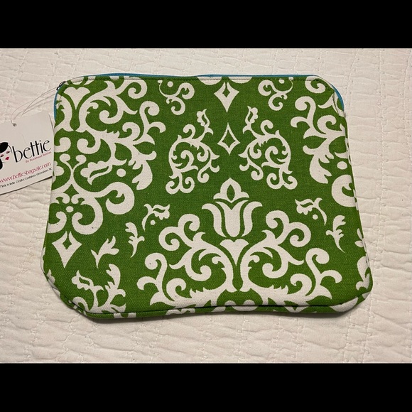 Padded IPad Sleeve - Picture 1 of 7